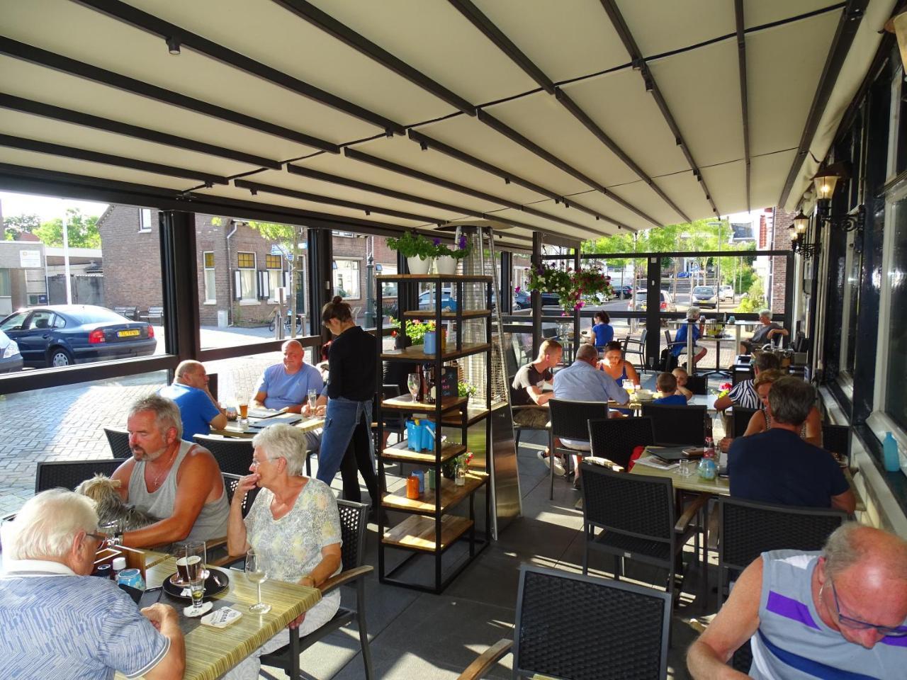Hotel Cafe Restaurant "De Kroon" 维斯可可 外观 照片